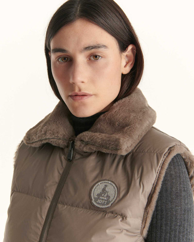 Doudoune avec des cristaux Swarovski®️ sans manches réversible Grand Froid Taupe Daria